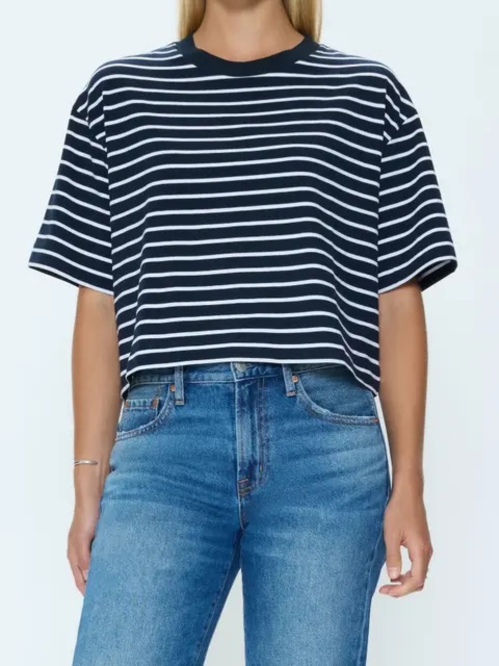 Forever 21 Navy and White Striped Cropped Tee